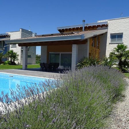 Villa Ocra Линяно Сабиадоро Екстериор снимка