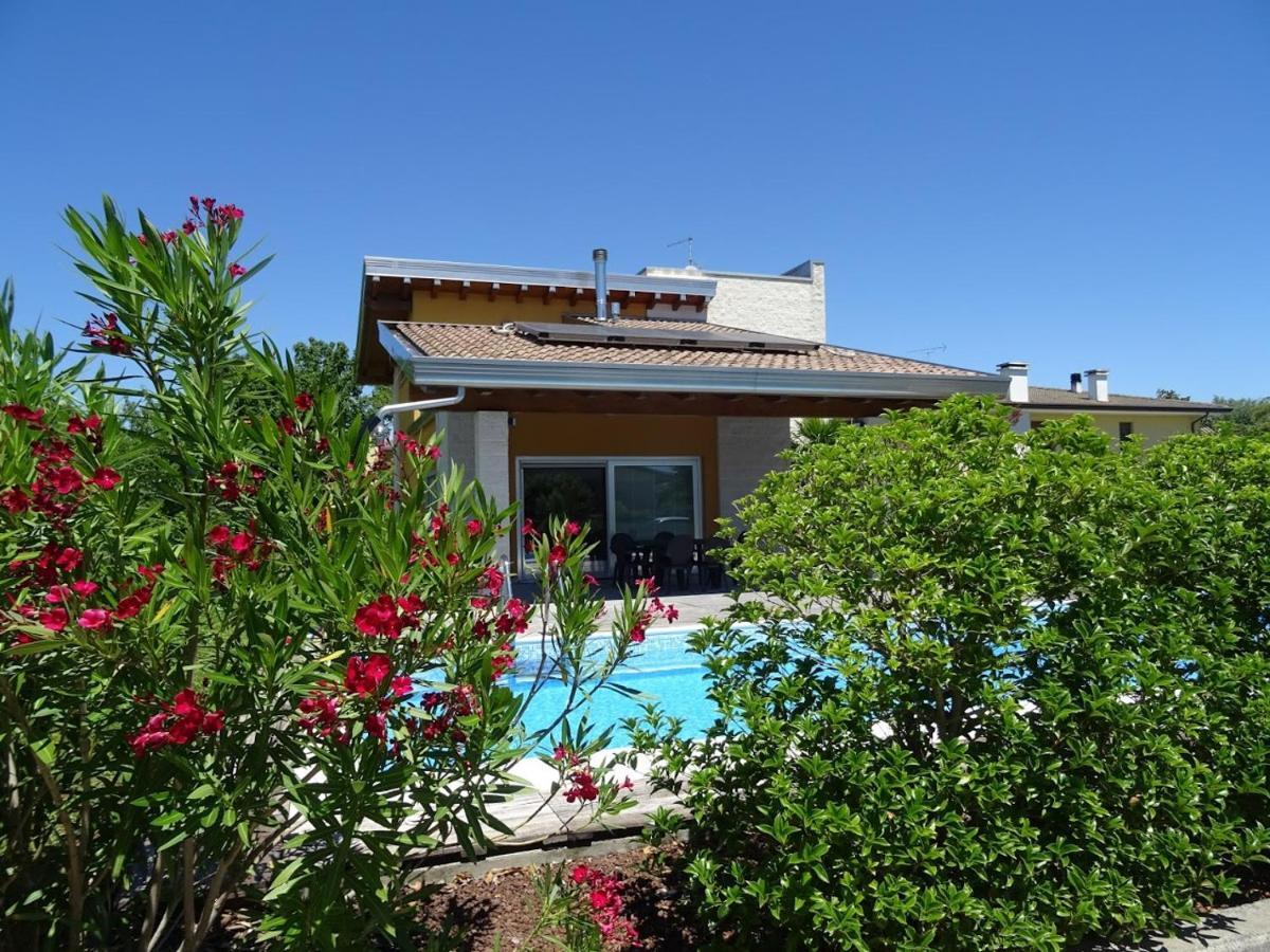 Villa Ocra Линяно Сабиадоро Екстериор снимка